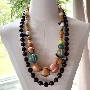 Vintage 90s Classic Brown Wood and Gold Tone Necklace